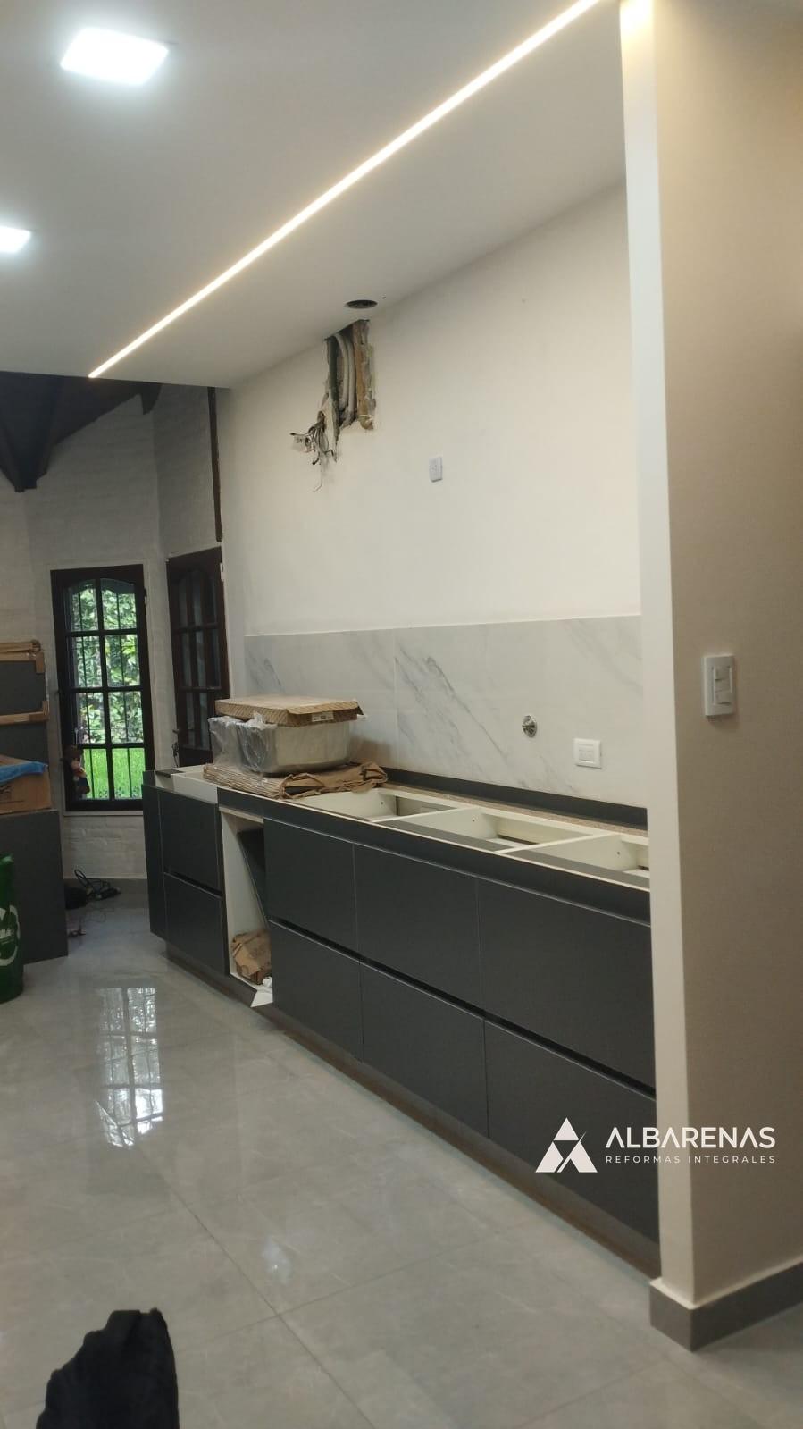 Cocina · muebles bajo mesada